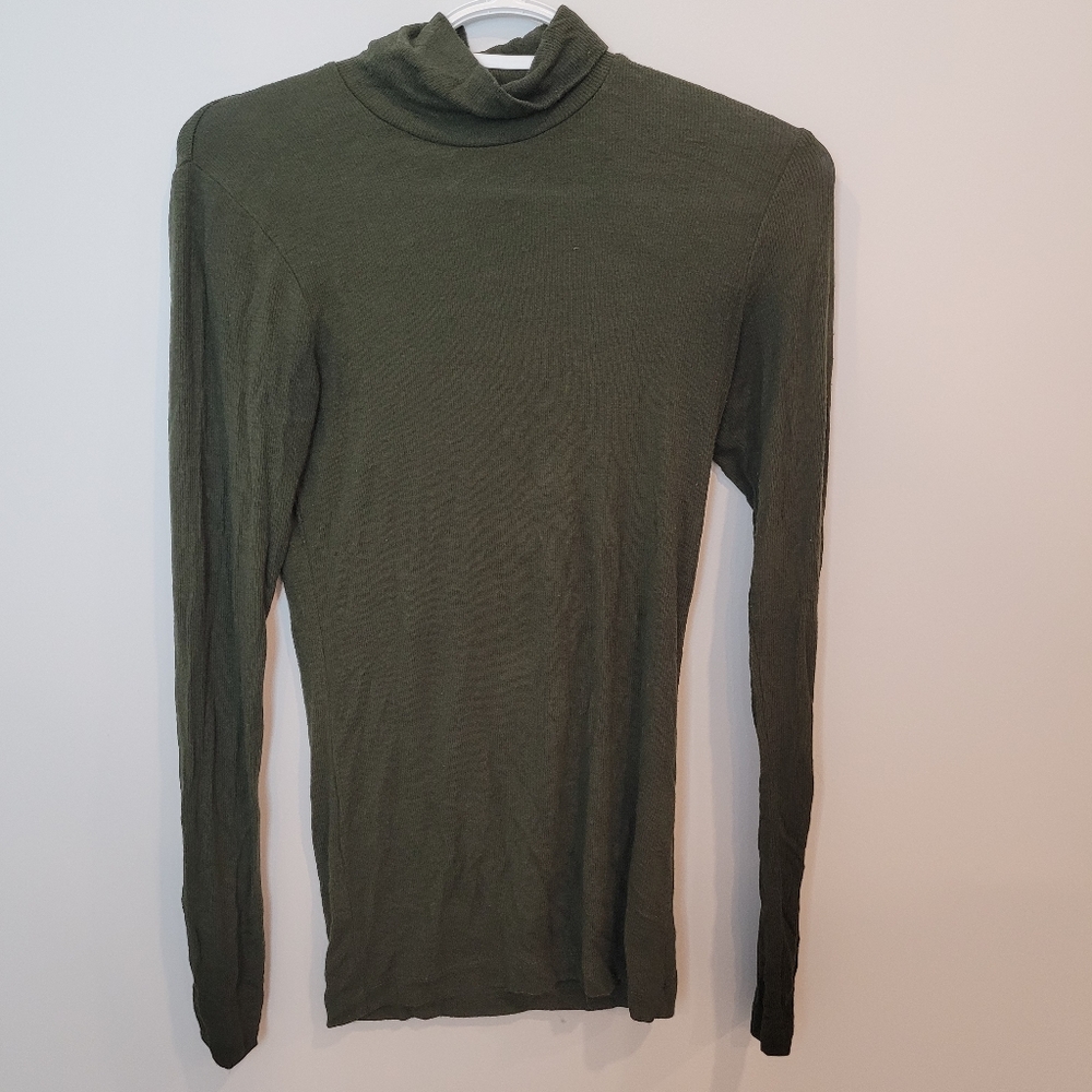 Olive green Wilfred only turtleneck